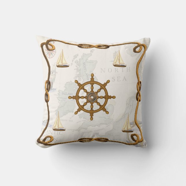 Nautical Ships Wheel and Sailships Sierkussen (Voorkant)