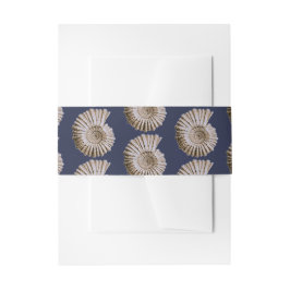 Nautical Tan Seashell Beach Weddenschap Uitnodigingen Wikkel