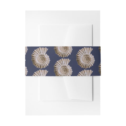 Nautical Tan Seashell Beach Weddenschap Uitnodigingen Wikkel (Voorkant Voorbeeld)