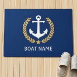 Nautical Thleat Name Anchor Gold Laurel Blue Deurmat<br><div class="desc">Decoreer uw thuisingang met een zeemleed en uw persoonlijke bootnaam,  familienaam of andere gewenste tekst. Met een speciaal ontworpen bootanker met een gouden laurierblad en een wit sterembleem op blauw van de marine of past u de primaire kleur eenvoudig aan op uw huidige decor of thema.</div>