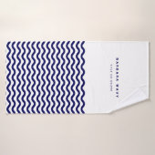 Nautical Waves Navy Blue Trendy Simple Stijlvol Badhanddoek (Badhanddoek)