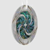 Nautilus Shell - Abalone and Pearl Ornament (voorkant)