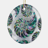 Nautilus Shell Abalone en Pearl Keramisch Ornament (Links)