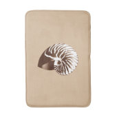 Nautilus shell - bruin, wit en beige badmat (Voorkant Verticaal)