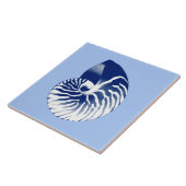 Nautilus shell - marine, wit & lichtblauw tegeltje (Zijkant)