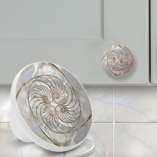 Nautilus Shell - Moeder van parelhout en goud Keramische Knop