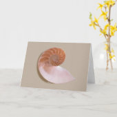 Nautilus Shell op zand Wenskaart Kaart (Gele Bloem)