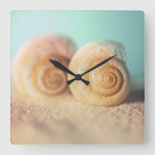Nautilus Shells op strand Vierkante Klok