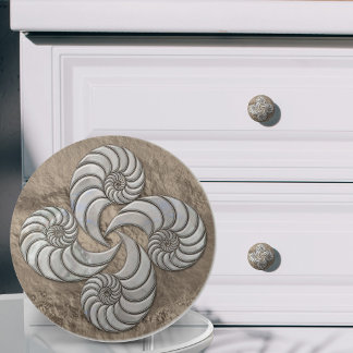 Nautilusschelp Nepparelmoer en Goud Keramische Knop