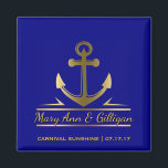 Nautisch Anker Cruise Schip Bruiloft Favor Navy Magneet<br><div class="desc">Aangepaste, nautische anker marine blauw bruiloft gunst magneet- Faux metallic goud anker logo is gecentreerd met gepersonaliseerde namen van net getrouwd paar in gouden kleur script belettering met een slagschaduw. Onderaan staat de naam van het cruiseschip en de datum. Op een stevige marineblauwe achtergrond, die kan worden gewijzigd in favoriete...</div>