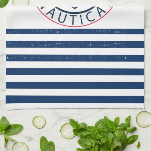 Nautisch, naam van de boot, blauwe strepen van de  theedoek (Gevouwen)