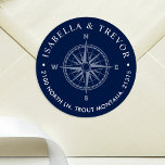 Nautische Wind Roos Kompas retouradres Ronde Sticker<br><div class="desc">Marinekleurige retouradres stickers op maat van een nautische bruiloft.</div>