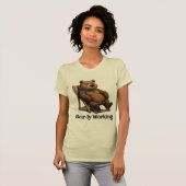 NAUWELIJKS WERKEND T-SHIRT (Voorkant volledig)
