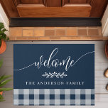 Navy and White Buffalo Check Welcome Personated Deurmat<br><div class="desc">Navy and White Buffalo Check Welcome Personalized Doormat. Pas dit aangepaste ontwerp aan met uw eigen familienaam.</div>