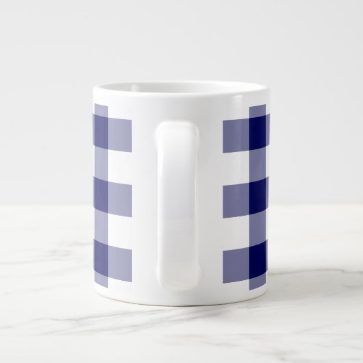 Navy and White Gingham Pattern Grote Koffiekop (Achterkant)