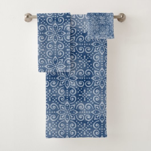 Navy Batik Bath Towel Set Bad Handdoek (Insitu)