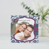 Navy & Berry Berry Elegante Damast Pauw Huwelijk Kaart (Staand voorkant)