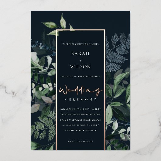 Navy Black Green Leafy Tropical Fauna Wedding Folie Uitnodiging (Voorkant)