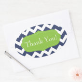 Navy blauw chevron en groen. Monogram Ovale Sticker (Envelop)