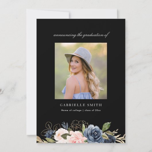 Navy blauw en blos bloemenafstudeerfeest kaart (Achterkant)