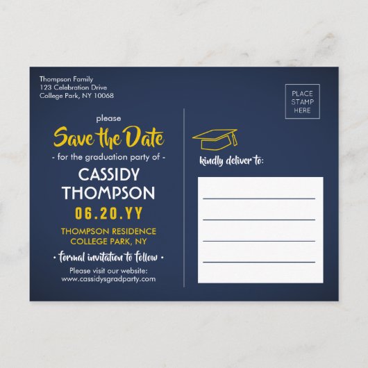 Navy Blauw en Goud Afstuderen Foto Save the Date Briefkaart (Achterkant)