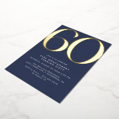 Navy blauw en goud | Moderne Elegante 60ste verjaa Folie Uitnodiging (Gedraaid)