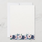 Navy Blauw en Roze Bloemen Bruiloft Uitnodiging (Achterkant)