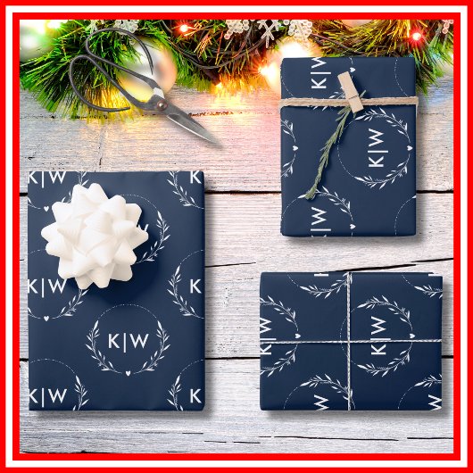 Navy Blauw en Wit | Moderne Initialen Monogram Inpakpapier Vel
