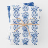 Navy Blauw en Wit Tropische Preppy Ananas Inpakpapier Vel (In situ)