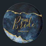 Navy Blauw & Gouden Folie Agaat Marmer de Bruid Magneet<br><div class="desc">Navy Blue & Gold Foil Waterverf Marble Agate Gilded Geode Design,  met moderne en script-lettertypen. Trendy en chique bruiloft de bruidmagneet! ~ Controleer mijn winkel om de volledige bruidssuite voor dit ontwerp te zien!</div>