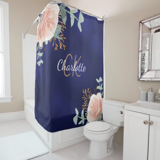 Navy blauw roos gouden bloemengroen monogram naam douchegordijn (In situ)