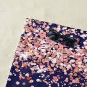 Navy blauw roos gouden naam strandlaken (In situ)