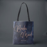 Navy Blauw Waterverf Roos Goud Bruidsmeisje Monogr Tote Bag<br><div class="desc">Navy Blue Waterverf & Roos Gold Faux Folie Lettering Perfect voor Herfst of Winter Wedding Monogram Bruidsmeisje canvas tassen Met trendy Hand Lettered Script lettertype! ~ Controleer mijn winkel om het hele bruiloft collectie te zien met dit ontwerp!</div>
