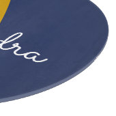 Navy Blauwe Gouden Moderne Script Vrouwelijke Mono Snijplank (Hoek)