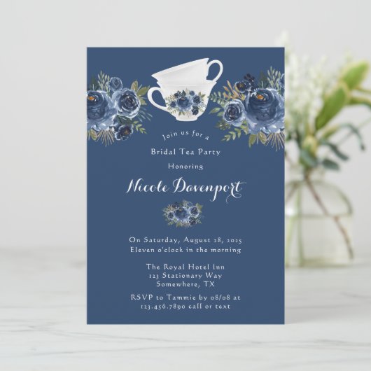 Navy Blauwe Pioen Bruiloft Bruids Tea Party Kaart (Staand voorkant)