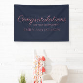 Navy Blauwe Roze Gouden Elegante Script Verlovings Spandoek (Insitu)