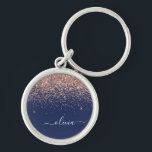 Navy Blauwe Roze Gouden Glitter Monogram Sleutelhanger<br><div class="desc">Roze Goud - Roze en Navy Blauwe Glitter Script Monogram Naam Sleutelhangers (Sleutelhanger). Dit is het perfecte cadeau voor sweet 16 verjaardag,  trouwen,  bruidsfeest,  jubileum,  babyfeest of vrijgezellenfeest voor iemand die houdt van glamour luxe en chic stijlen.</div>