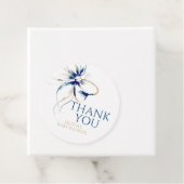 Navy Blauwe Strik Bedankt Baby Shower Bedankjes Labels (In situ)