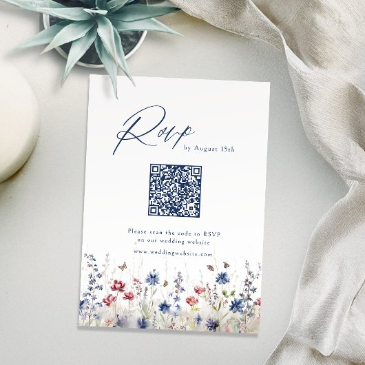 Navy Blauwe Wilde Bloem Rustieke Trouw QR-code RSVP Kaartje