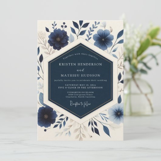 Navy Blooming Botanical Wedding Kaart (Staand voorkant)