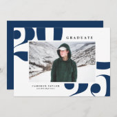 Navy Blue 2025 Bold Typography Foto Afstuderen Kaart (Voorkant / Achterkant)