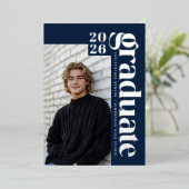 Navy Blue 2026 Bold Modern Photo Graduation Silver Folie Uitnodiging (Staand Voorkant)
