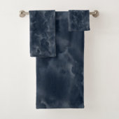 Navy Blue Abstracte Waterverf Stain Elegant Chic Bad Handdoek (Insitu)