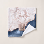 Navy Blue Agaat Roos Goud Marmer Monogram Bad Handdoek (Wasdoekje)