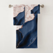 Navy Blue Agate Roos Gold Marble Bad Handdoek (Insitu)