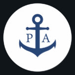 Navy Blue Anchor Monogram Nautical Wedding Ronde Sticker<br><div class="desc">Nautical bruiloft sticker je twee initiaal monogram aan weerszijden van een blauw marineveranker over een witte achtergrond. Een eenvoudig maar elegant ontwerp dat perfect is voor een strandbruiloft in de zomer. Deze stickers zijn perfect voor het verzegelen van uw enveloppen.</div>