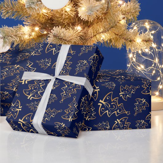 Navy Blue and Gold Elegant Christmas Trees Cadeaupapier (Feestdagen)