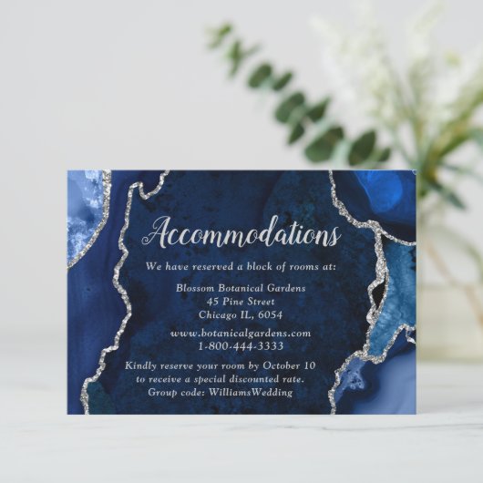 Navy Blue and Silver Agate Wedding Accommodations Informatiekaartje (Staand voorkant)