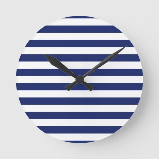 Navy Blue and White Stripe Pattern Ronde Klok (Voorkant)