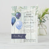 Navy Blue Balloons Rustic Wood Boy Baby shower Kaart (Staand voorkant)